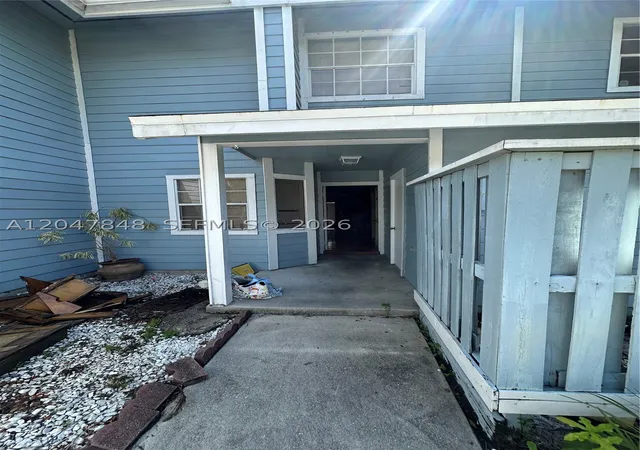 Homes for sale in North Lauderdale, FL | 2012 Champions Way, North Lauderdale, FL 33068 | MLS# A12047848