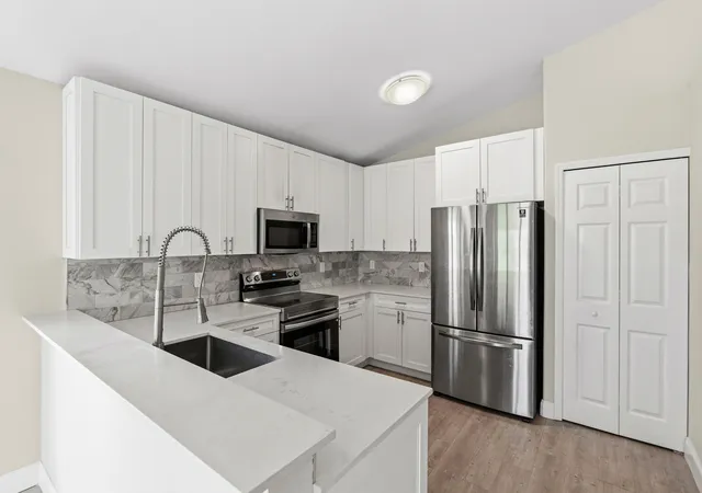 2nd image of 16358 Sw 8th St, Pembroke Pines, FL 33027 | MLS# B26048573