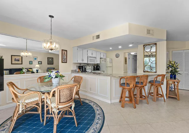5th image of 1605 S Us Hwy 1 #D302, Jupiter, FL 33477 | MLS# B26048608