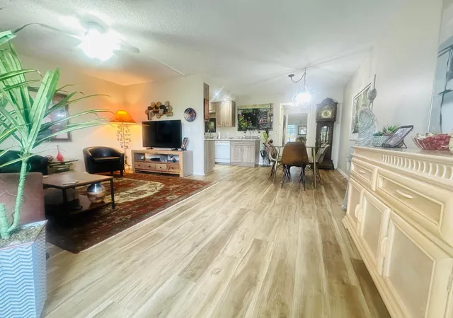 Homes for sale in Deerfield Beach, FL | 2157 Cambridge G, Deerfield Beach, FL 33442