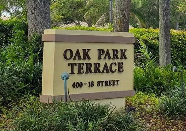 Homes for sale in Vero Beach, FL | 400 18th St #D, Vero Beach, FL 32960 | MLS# B26048704