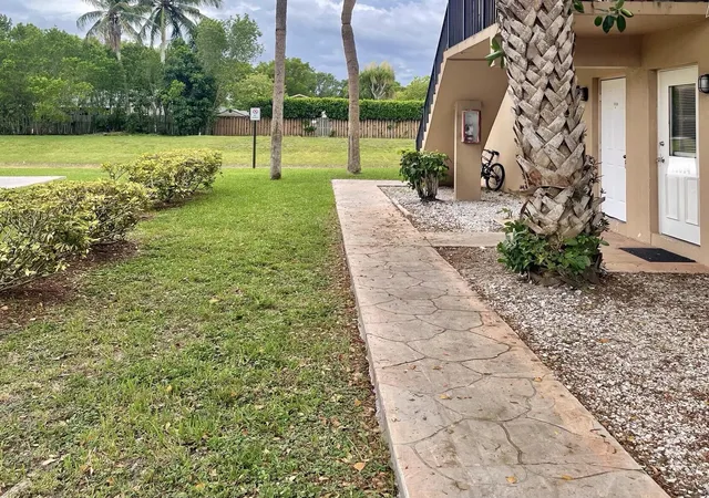 2nd image of 10898 Royal Palm Blvd, Coral Springs, FL 33065
