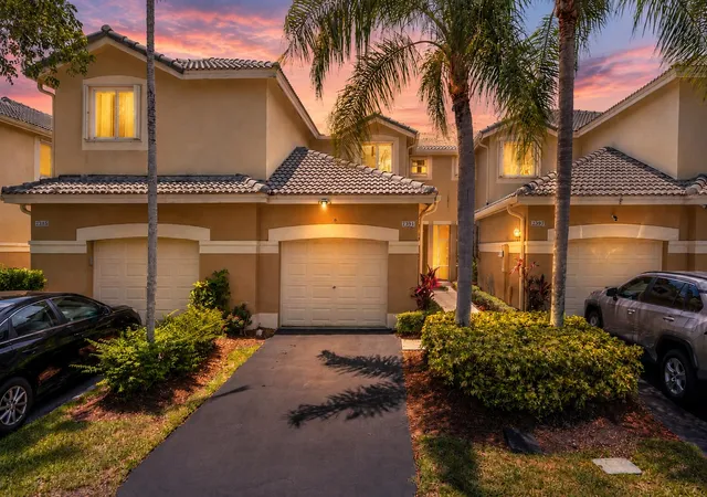 Homes for sale in Weston, FL | 2391 Pasadena Wy, Weston, FL 33327 | MLS# B26048715