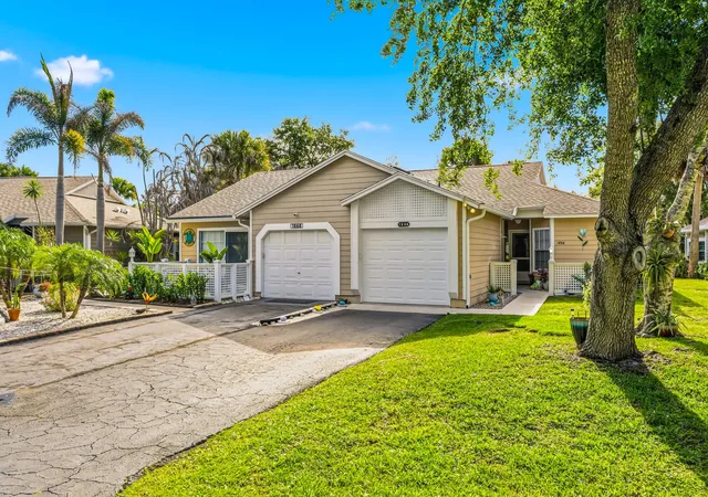 Homes for sale in Vero Beach, FL | 1866 Sixty Oaks Ln, Vero Beach, FL 32966 | MLS# B26048714