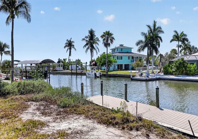 5th image of 21571 Widgeon, Fort Myers Beach, FL 33931 | MLS# A12048062
