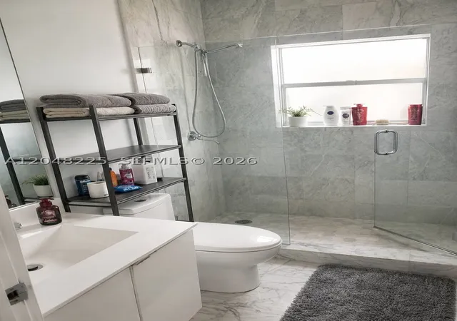 Photo 4 of Sale Pending at 810 7Th St #205, Miami Beach, FL 33139 | MLS# A12048225 | Listing updated on 2026-09-25