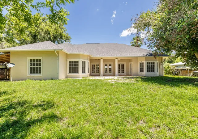 4th image of 2306 Nw 4Th St, Okeechobee, FL 34972 | MLS# B26048838