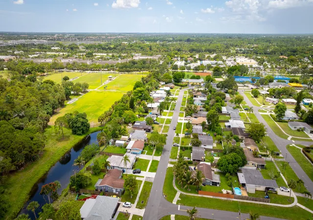 Homes for sale in Royal Palm Beach, FL | 764 Camellia Dr, Royal Palm Beach, FL 33411 | MLS# B26048854