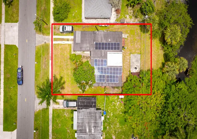 Homes for sale in Royal Palm Beach, FL | 764 Camellia Dr, Royal Palm Beach, FL 33411 | MLS# B26048854