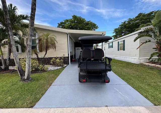 2nd image of 1196 Sw 112th Way, Davie, FL 33325 | MLS# A12047560