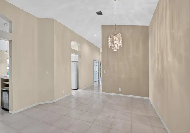 Homes for sale in Boynton Beach, FL | 9840 Arbor View Dr S, Boynton Beach, FL 33437 | MLS# B26048906