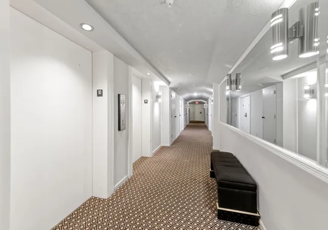 2nd image of 1900 Consulate Pl #1004, West Palm Beach, FL 33401 | MLS# B26048936