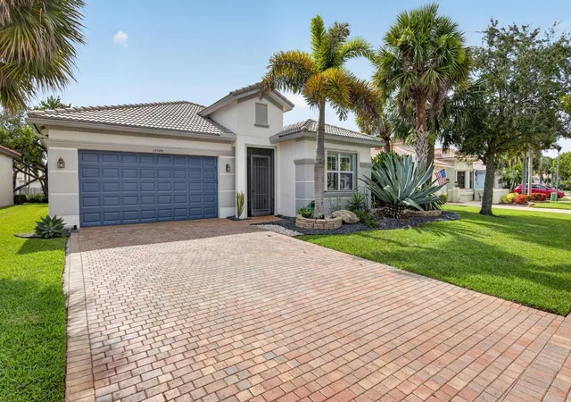 3rd image of 14788 Strand Ln, Delray Beach, FL 33446 | MLS# B26048961