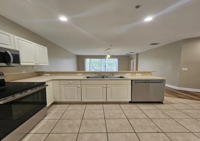 Homes for sale in Riviera Beach, FL | 1967 Freeport Ln, Riviera Beach, FL 33404 | MLS# B26048963
