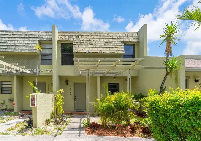 1st image of 20509 Nw 15 Ave #5-2, Miami Gardens, FL 33169 | MLS# A12048410