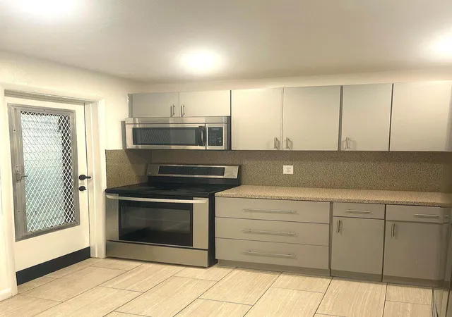 Homes for sale in Lauderdale Lakes, FL | 4141 Nw 44Th Ave #116, Lauderdale Lakes, FL 33319 | MLS# B26048996