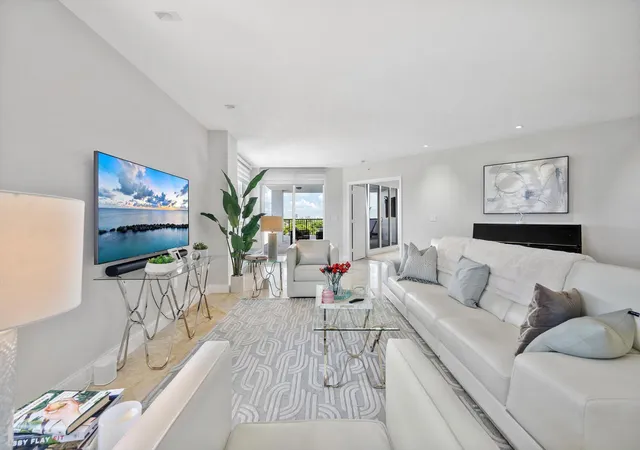 5th image of 615 Bayshore Dr #603, Fort Lauderdale, FL 33304 | MLS# B26048997