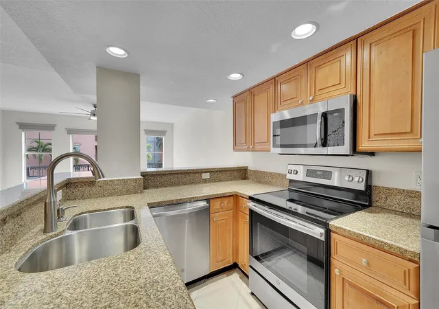 Homes for sale in Fort Lauderdale, FL | 650 Tennis Club Dr #305, Fort Lauderdale, FL 33311 | MLS# B26049023