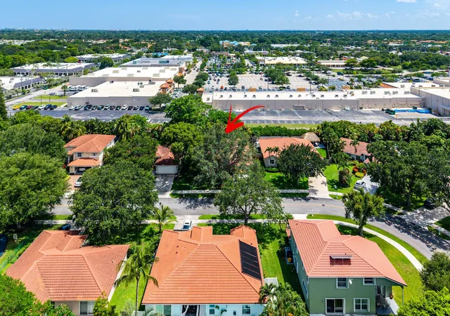23rd image of 4824 S Lee Rd, Delray Beach, FL 33445 | MLS# B26049035