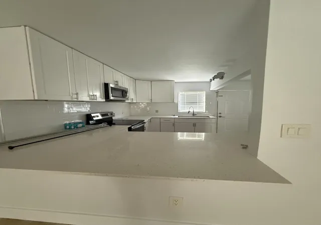 2nd image of 605 Ixoria #4, Fort Pierce, FL 34982 | MLS# B26049074