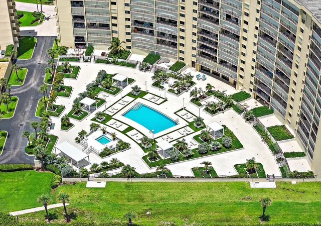 2nd image of 200 Ocean Trl Wy, Jupiter, FL 33477