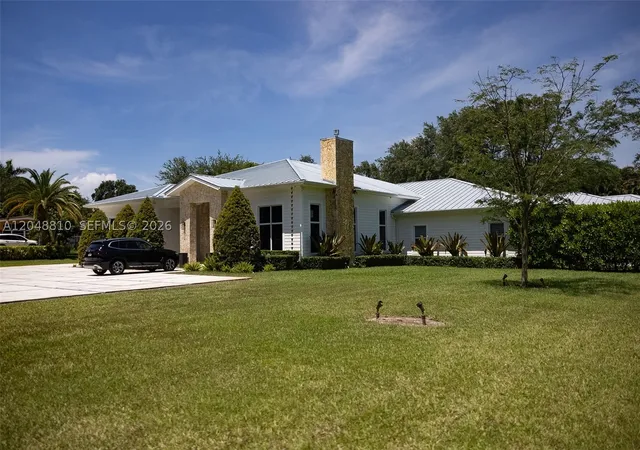 2nd image of 90th Ave 9805 Sw, Miami, FL 33176 | MLS# A12048810