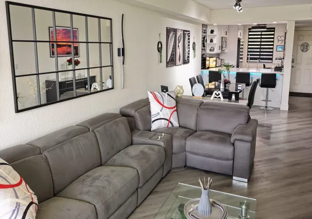3rd image of 2421 Vlg Blvd, West Palm Beach, FL 33409