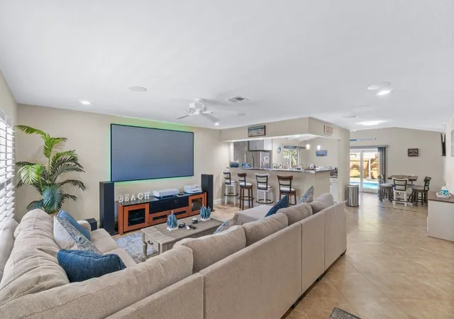 5th image of 1315 Fulmar Dr, Delray Beach, FL 33444 | MLS# B26049186