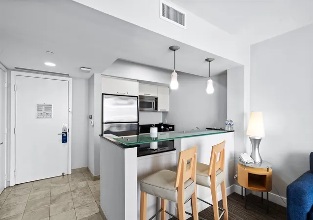 2nd image of 18683 Collins Ave #1403, Sunny Isles Beach, FL 33160 | MLS# B26049218