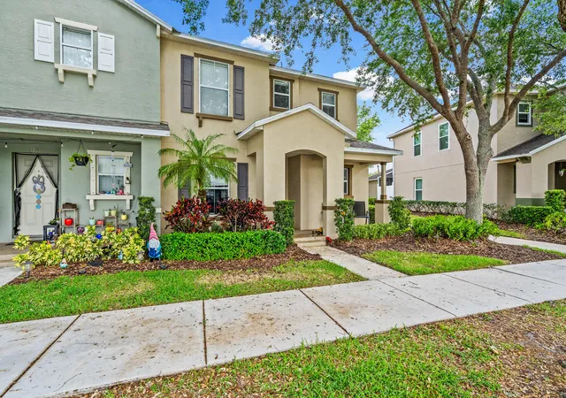 Homes for sale in Vero Beach, FL | 1814 Pointe West Wy, Vero Beach, FL 32966 | MLS# B26049233