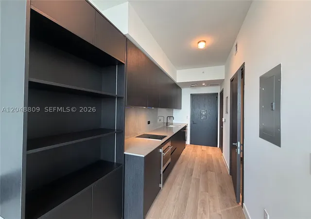 2nd image of 20 Ne 11th #2703B, Miami, FL 33132 | MLS# A12048809