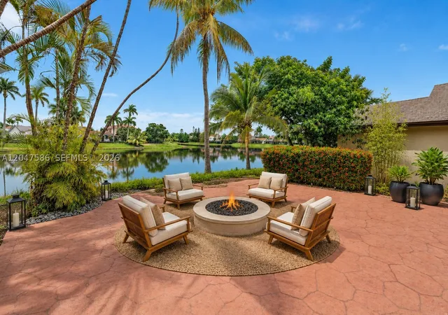 Photo 2 of Single family home for sale at 4224 Sw 148th Pl, Miami, FL 33185 | MLS# A12047586 | Listing updated on 2026-10-05