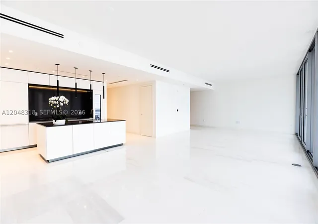 Homes for sale in Miami, FL | 300 Biscayne Boulevard Way #2702, Miami, FL 33131 | MLS# A12048318