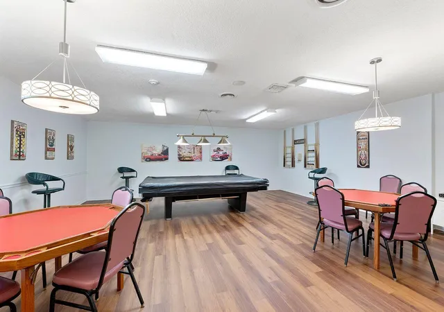 2nd image of 7807 Golf Cir Dr, Margate, FL 33063