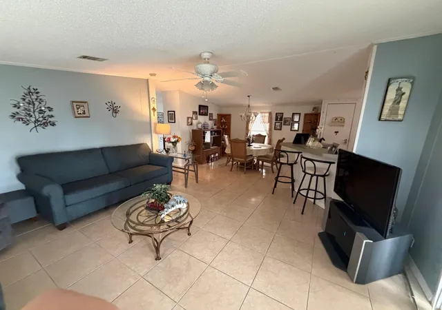 5th image of 2141 Sw 87Th Ter, Davie, FL 33324 | MLS# B26049297