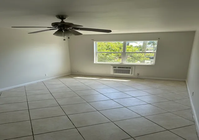 Homes for sale in Pompano Beach, FL | 1480 E Sample Rd #207, Pompano Beach, FL 33064 | MLS# B26049302