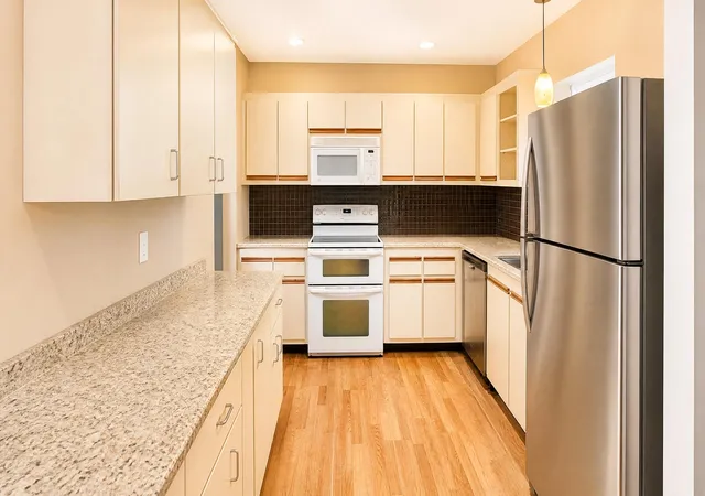 3rd image of 3575 NW 94th Ave, Sunrise, FL 33351