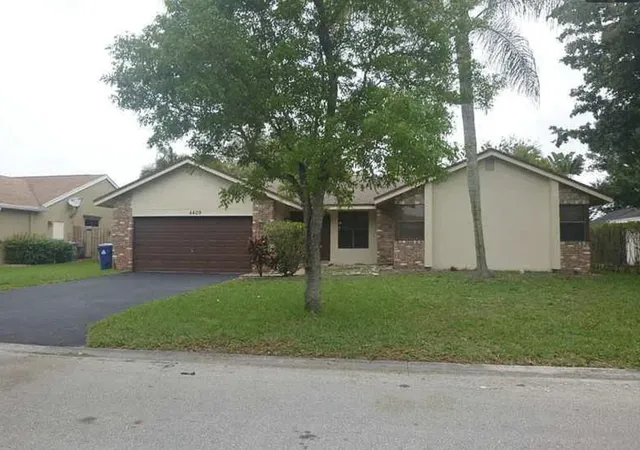 Homes for sale in Coral Springs, FL | 4409 Nw 112th Ave, Coral Springs, FL 33065 | MLS# B26049323