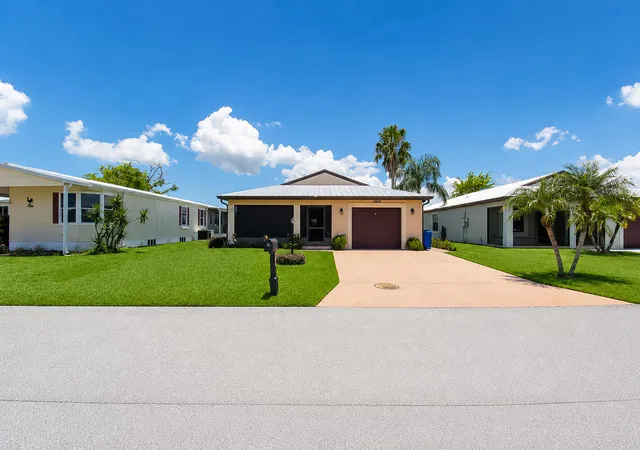 5th image of 14845 Tucan St, Fort Pierce, FL 34951 | MLS# B26049369