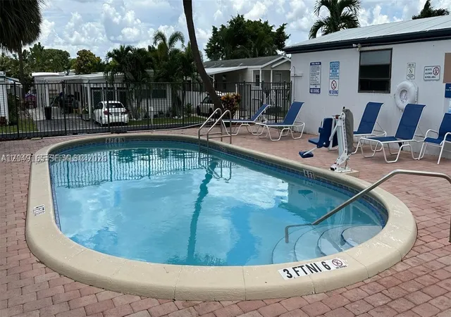 20th image of 2780 Nw 29th Court, Oakland Park, FL 33311 | MLS# A12049165
