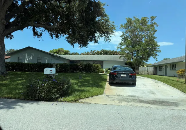 Homes for sale in Palm Beach Gardens, FL | 11592 Ficus St, Palm Beach Gardens, FL 33410 | MLS# B26049426