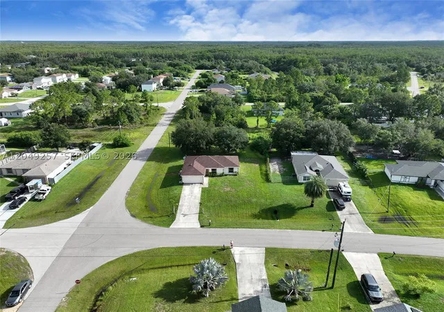 Photo 3 of Single family home for sale at 446 Windermere Dr, Lehigh Acres, FL 33972 | MLS# A12049257 | Listing updated on 2026-10-05