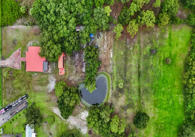 4th image of 340 S Arboleda St, Clewiston, FL 33440 | MLS# B26049512