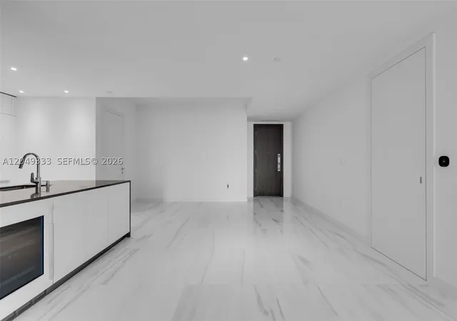 Homes for sale in Miami, FL | 300 Biscayne Boulevard Way #3009W, Miami, FL 33131 | MLS# A12049333