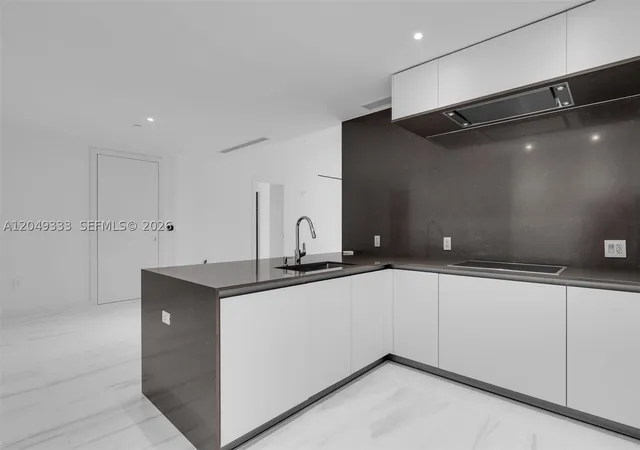 Homes for sale in Miami, FL | 300 Biscayne Boulevard Way #3009W, Miami, FL 33131 | MLS# A12049333