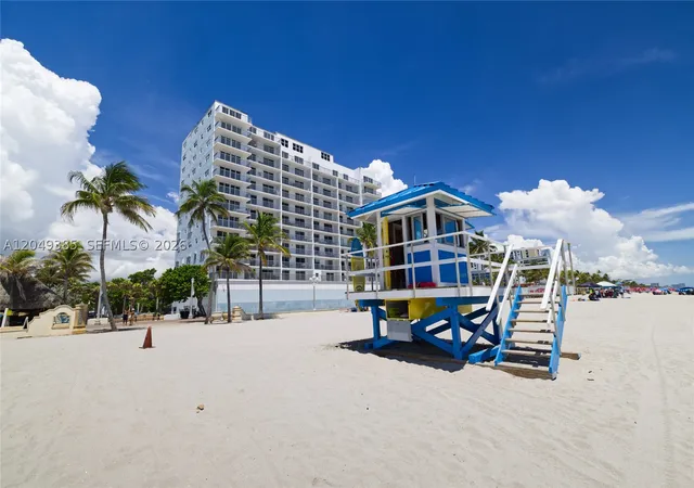 Homes for sale in Hollywood, FL | 400 N Surf #1002, Hollywood, FL 33019 | MLS# A12049385