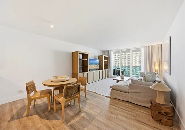 2nd image of 2301 Collins Ave #1205, Miami Beach, FL 33139 | MLS# B26049584