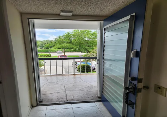 3rd image of 4501 Martinique Wy #C2, Coconut Creek, FL 33066 | MLS# B26049612