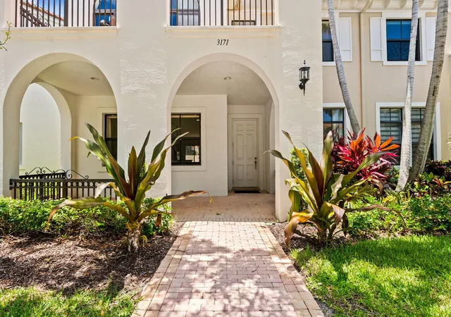 2nd image of 3171 Nw 125th Ave, Sunrise, FL 33323 | MLS# B26049583