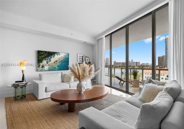 Listing Photo 1 - Condo for sale in building located at 3250 Ne 188Th St, Miami, FL 33180 - Unit #608